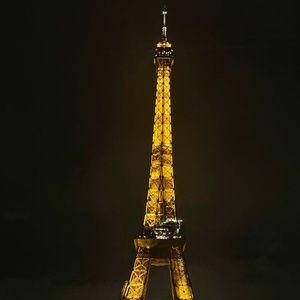 Meet your Posher, Zara